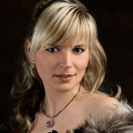 Sargish ayolning yubkada sikilgan porno videosi Rus uy qurilishi porno video